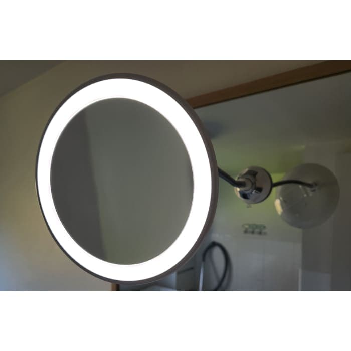 10x Magnifying Mirror With 3 Led Settings - Health & Beauty