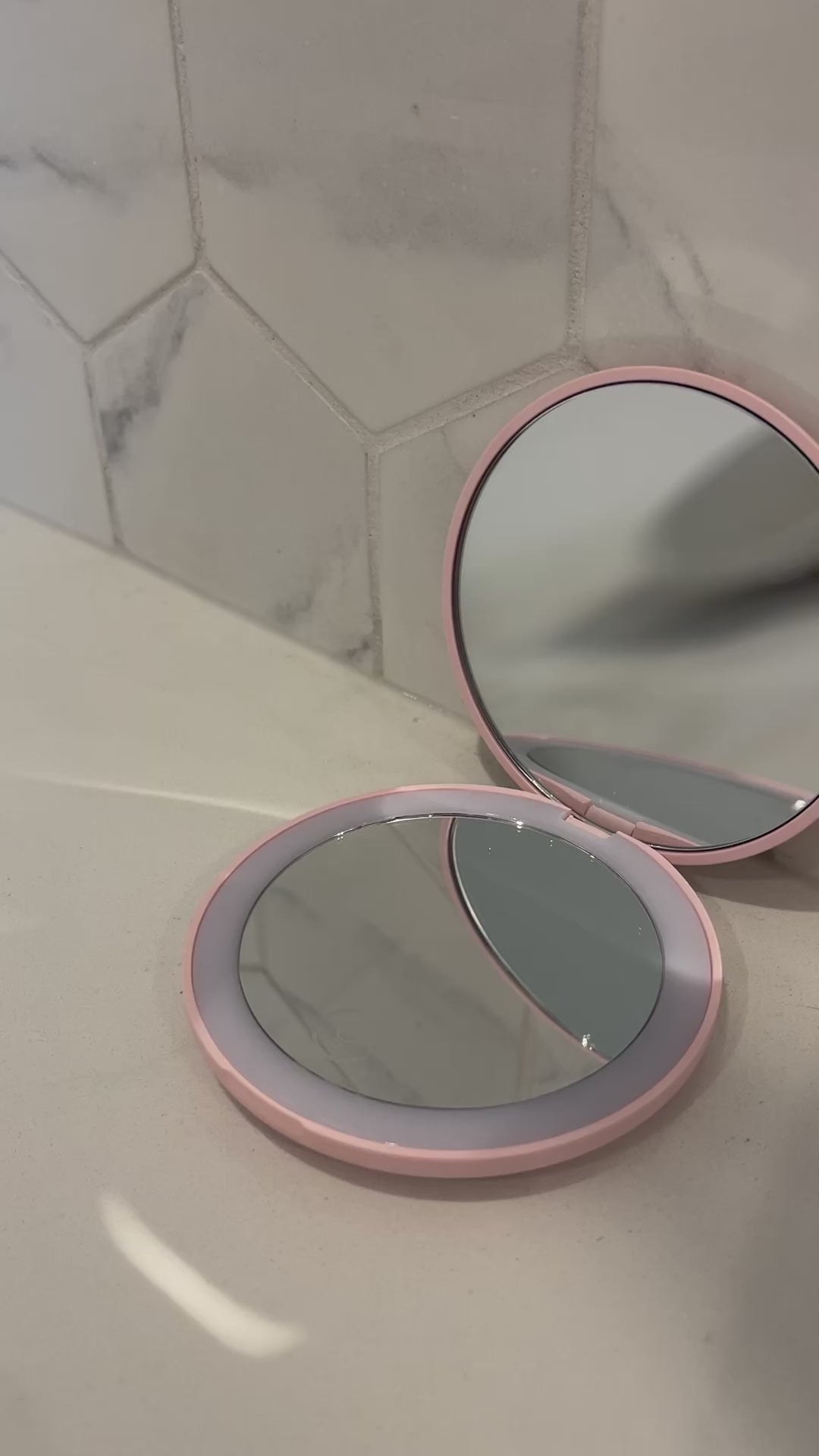 Led 10x Portable Magnifying Mirror